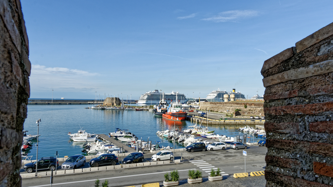 20191025 102919•Civitavecchia•Latium•Italy